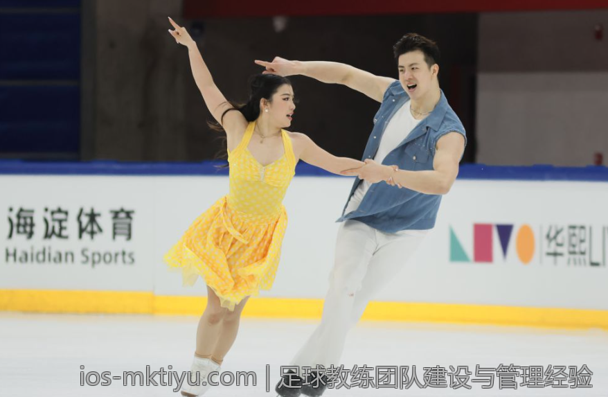 足球教练团队建设与管理经验